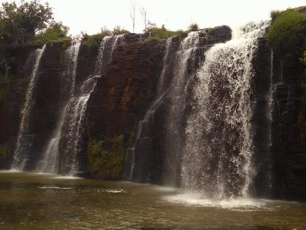 Two Falls View سابي المظهر الخارجي الصورة